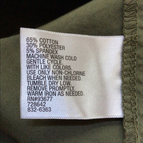 Worthington stretch easy snap army olive blouse, Size Large - Picture 7 of 10
